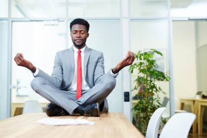 The Advantages of Practicing Mindfulness Meditation for Stress Relief and Emotional Balance