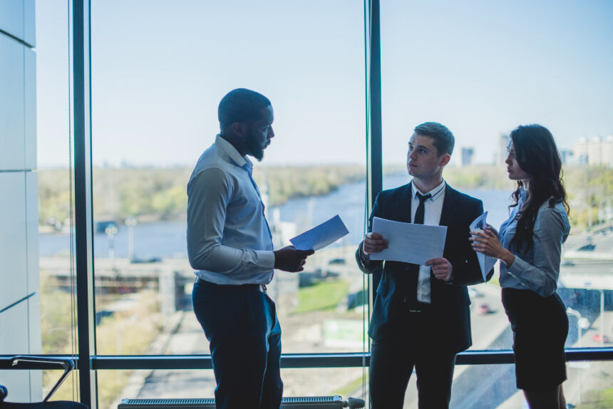 Navigating the Evolving Regulatory Framework: Compliance and Risk Management in Modern Finance