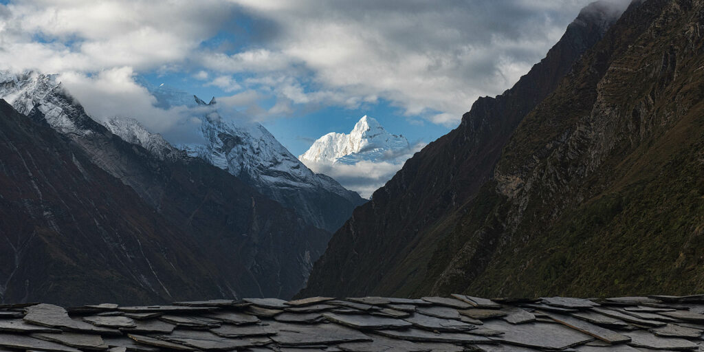 Uncharted Highlands and Scenic Treks